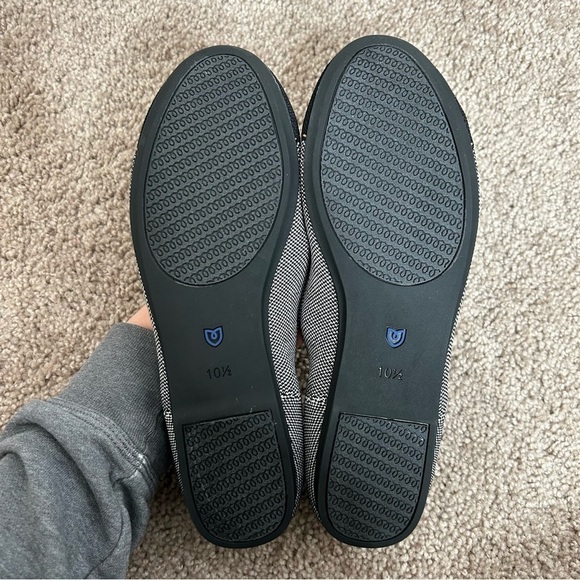 Rothy’s The Flat in Grey Mist Captoe 10.5 - Picture 14 of 16